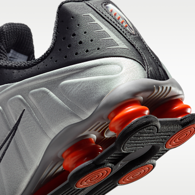 Nike Shox R4 Men's Shoes. Nike JP